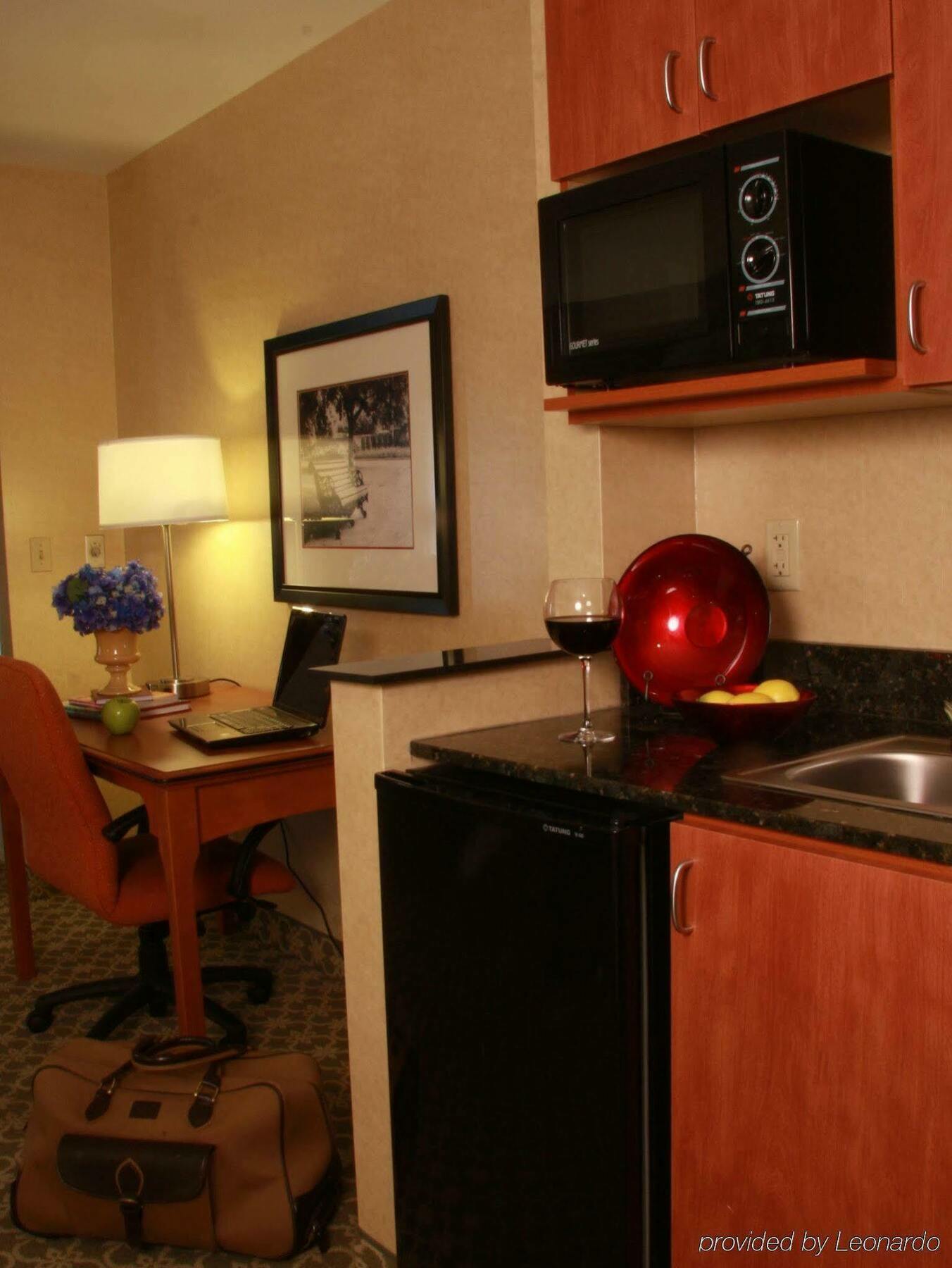 Holiday Inn Carbondale - Conference Center, An Ihg Hotel Room photo